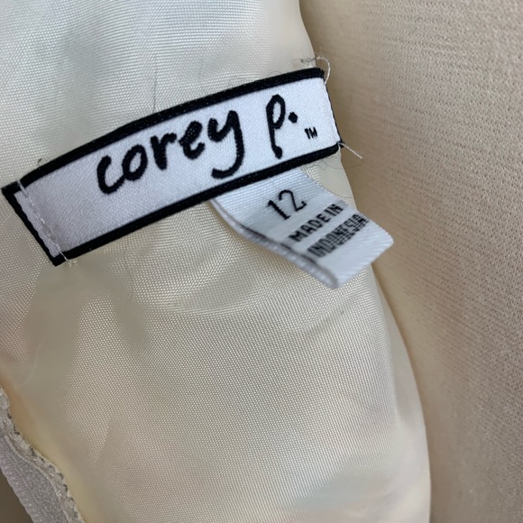 Corey P Sz 12 sleeveless Rose Pattern Dress - Picture 4 of 7